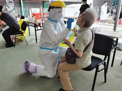 东城白衣天使护航百姓健康