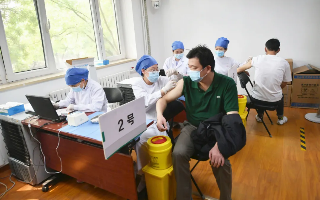 东城区新冠疫苗全程接种率达到80%