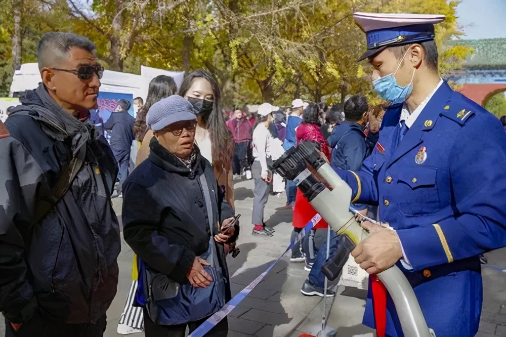 “119”变“120”！东城区红十字应急救援队亮相