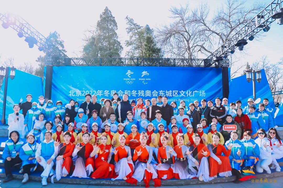 东城举办志愿精神宣讲暨新时代文明实践中心雷锋日主题活动