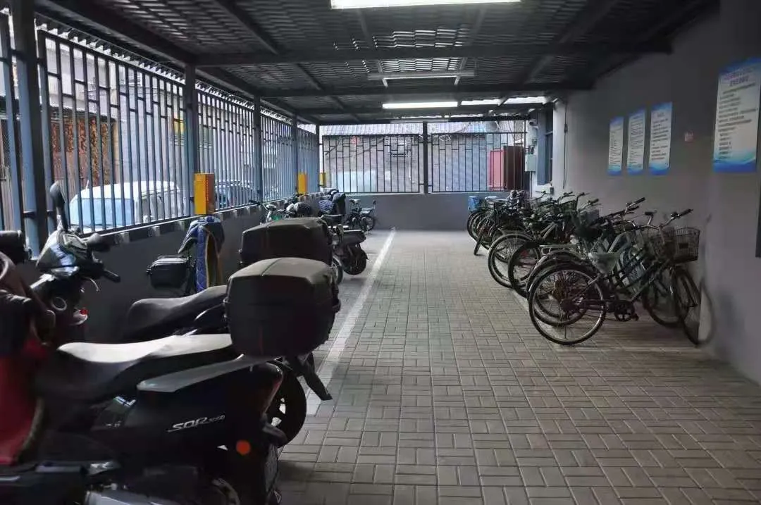 新建车棚、充电桩，东城区多管齐下“安”放电动自行车