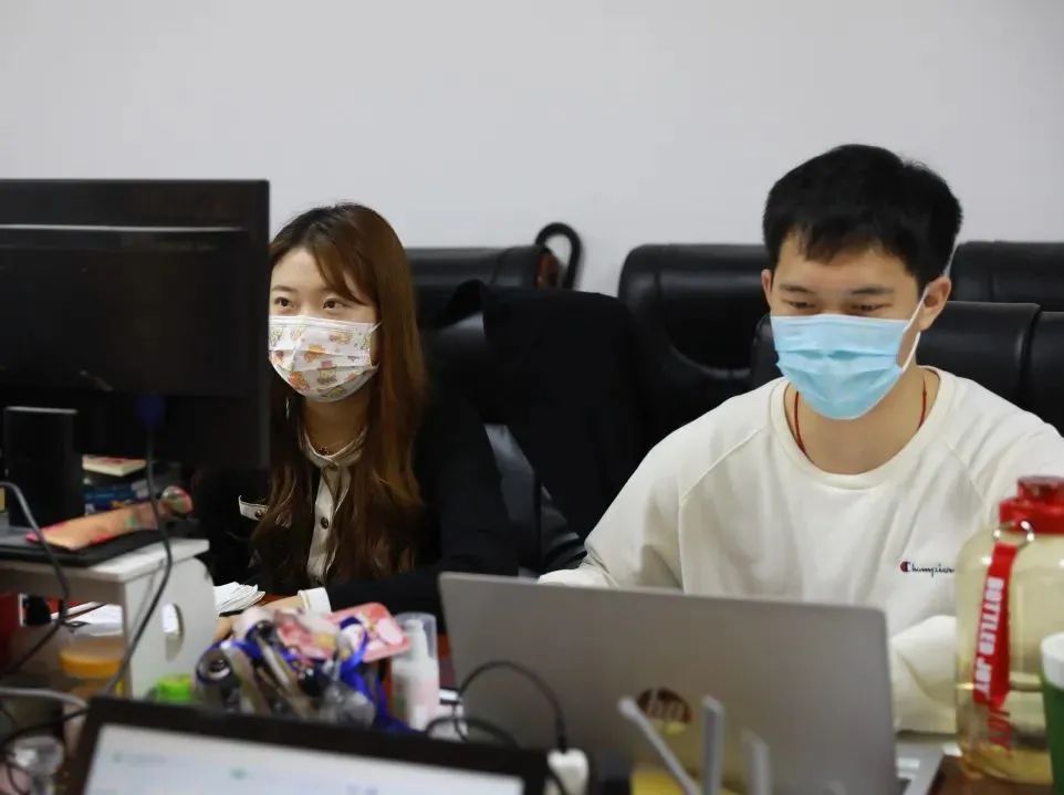 大数据排查员：“见到了早上4点的天空”