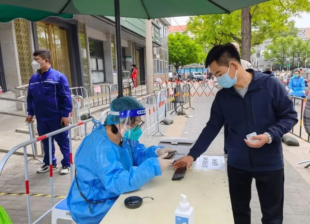 携手同心、并肩“逆行”！东城区统战联谊组织“同心抗疫服务团”助力一线疫情防控