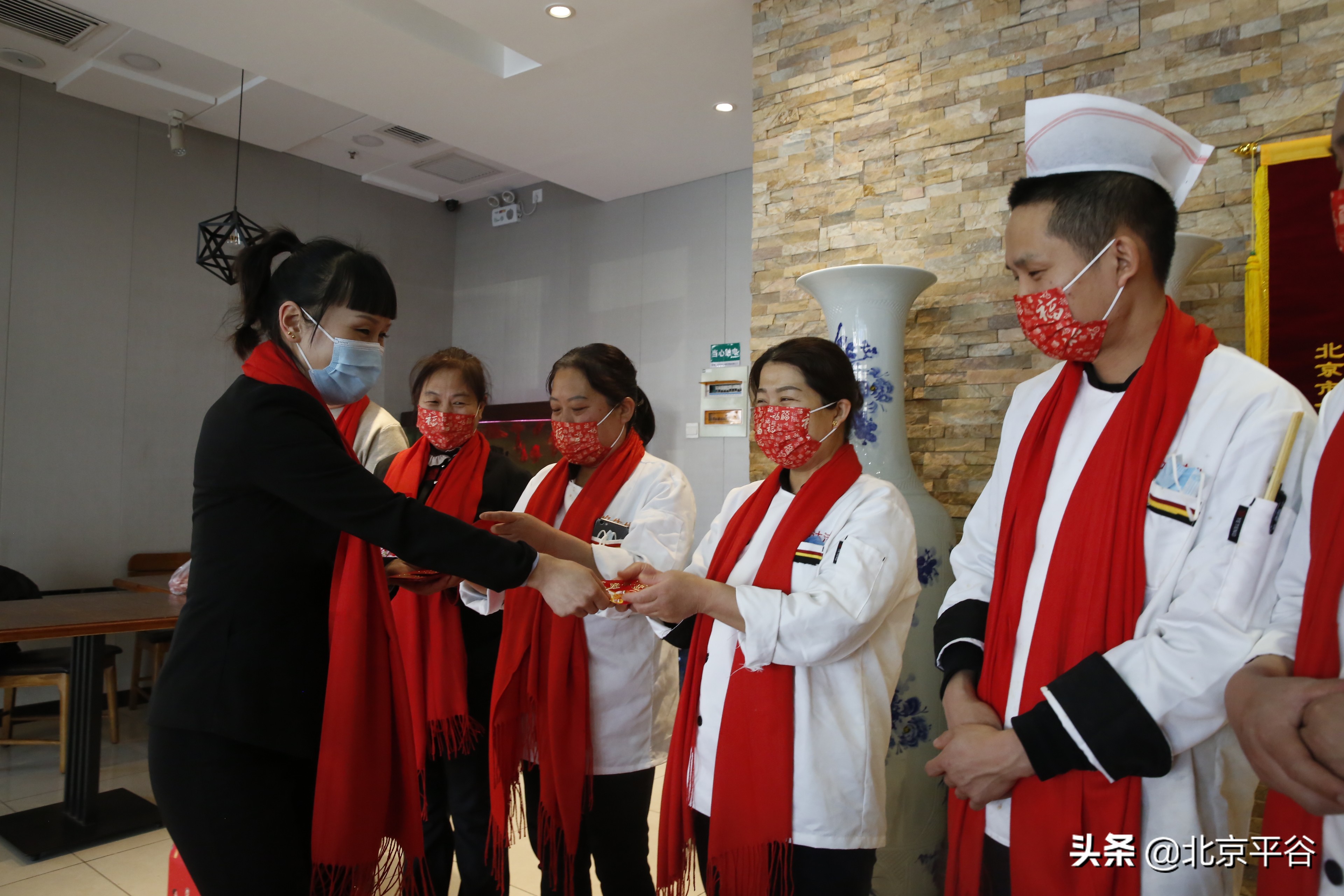 非京籍商户在平谷过年 服务不打烊