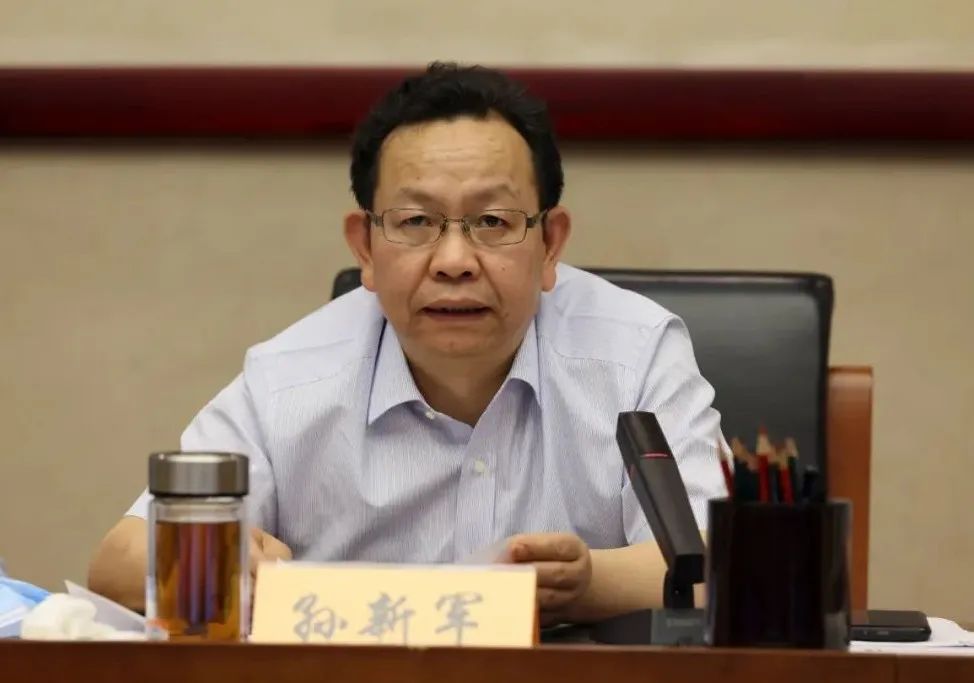 孙新军、周金星连续检查调度，要求不折不扣落实各项防控措施，坚定信心打赢疫情防控阻击战