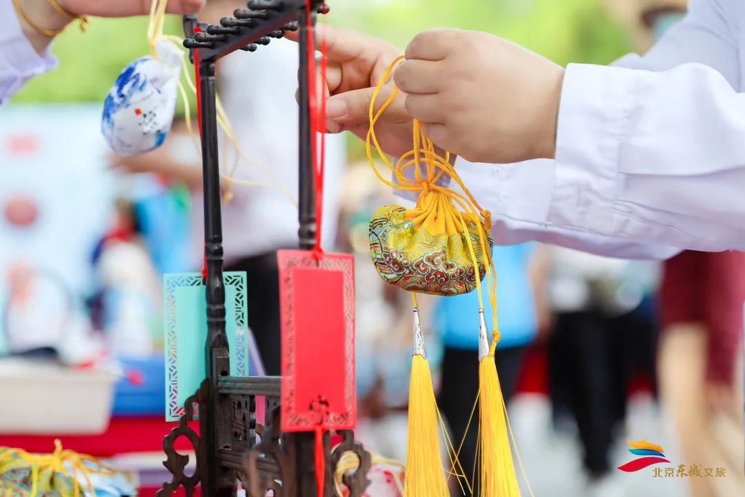 看龙舟争渡，享文化盛宴！2021龙潭端午文化节举办