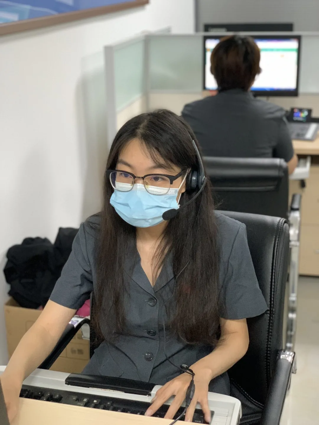 12368 联系法官就拨它！