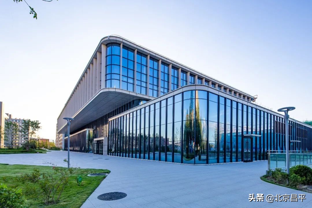 驻昌高校新增2个“双一流”建设学科