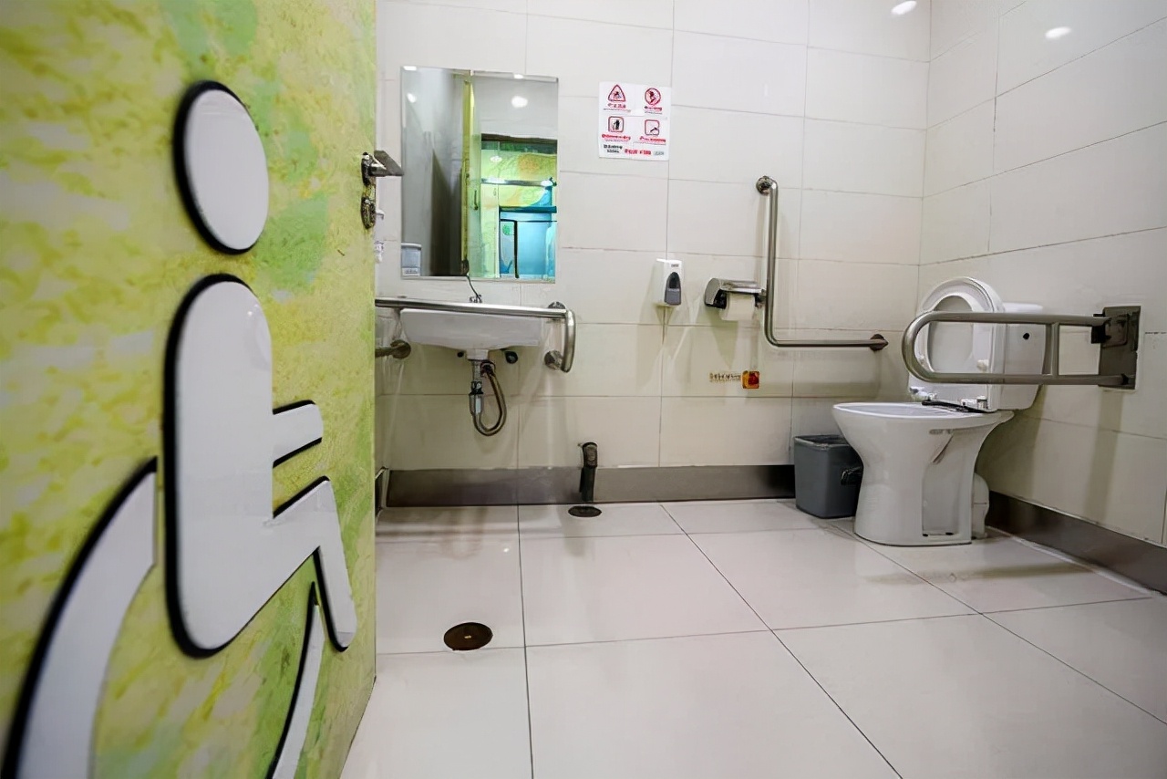 “无障碍”更有爱！这样的东城温情暖暖