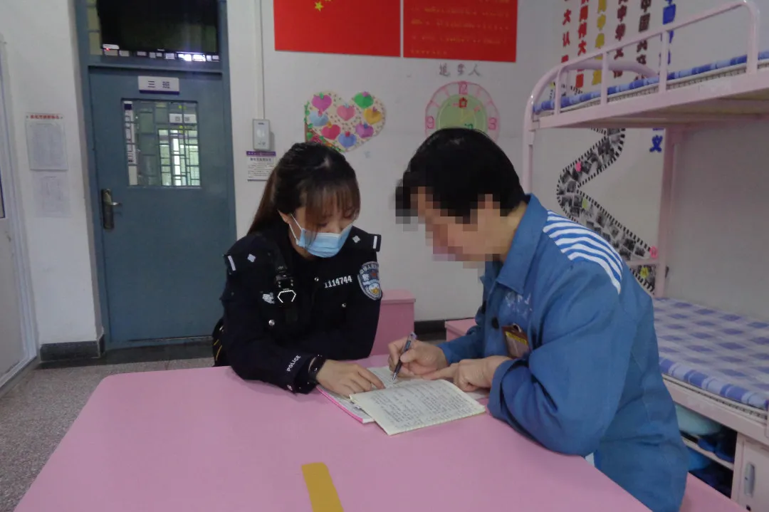 警营三小花，一线放光彩