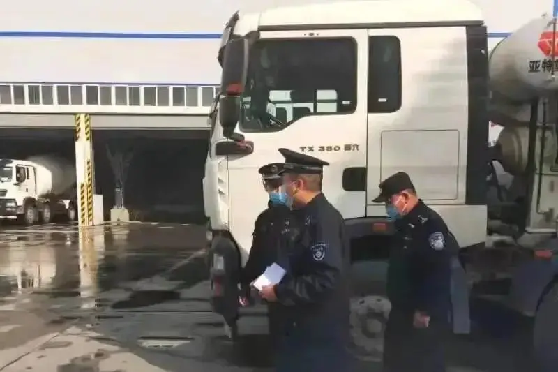 丰台区持续加大秋冬季移动污染源入户执法力度