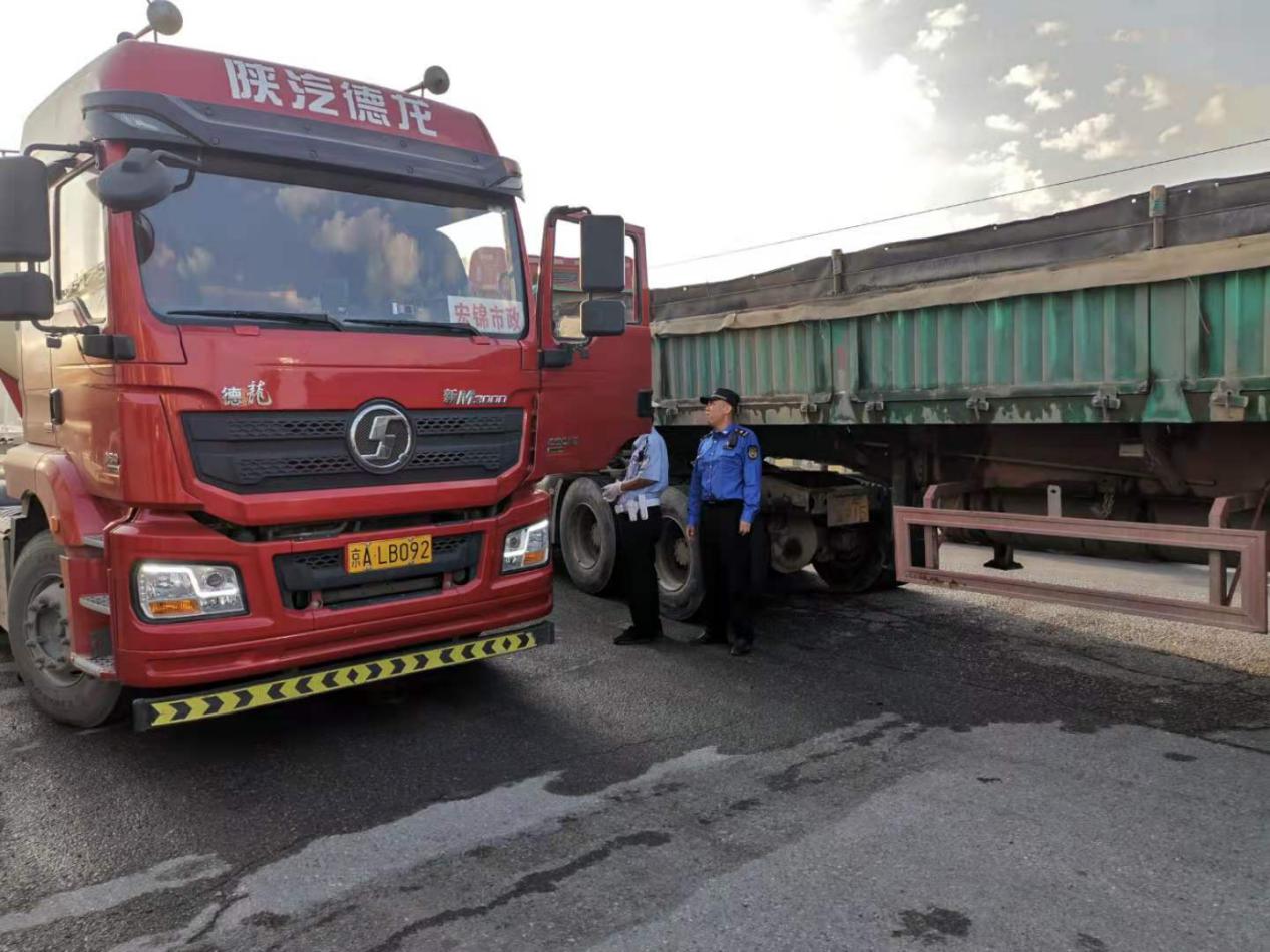 心系百姓，主动作为，密云区太师屯镇及时解决学校周边交通安全隐患