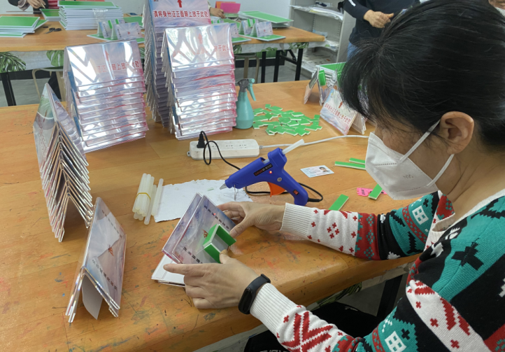 南彩镇“扫证神器”为核酸检测工作按下“加速键”！