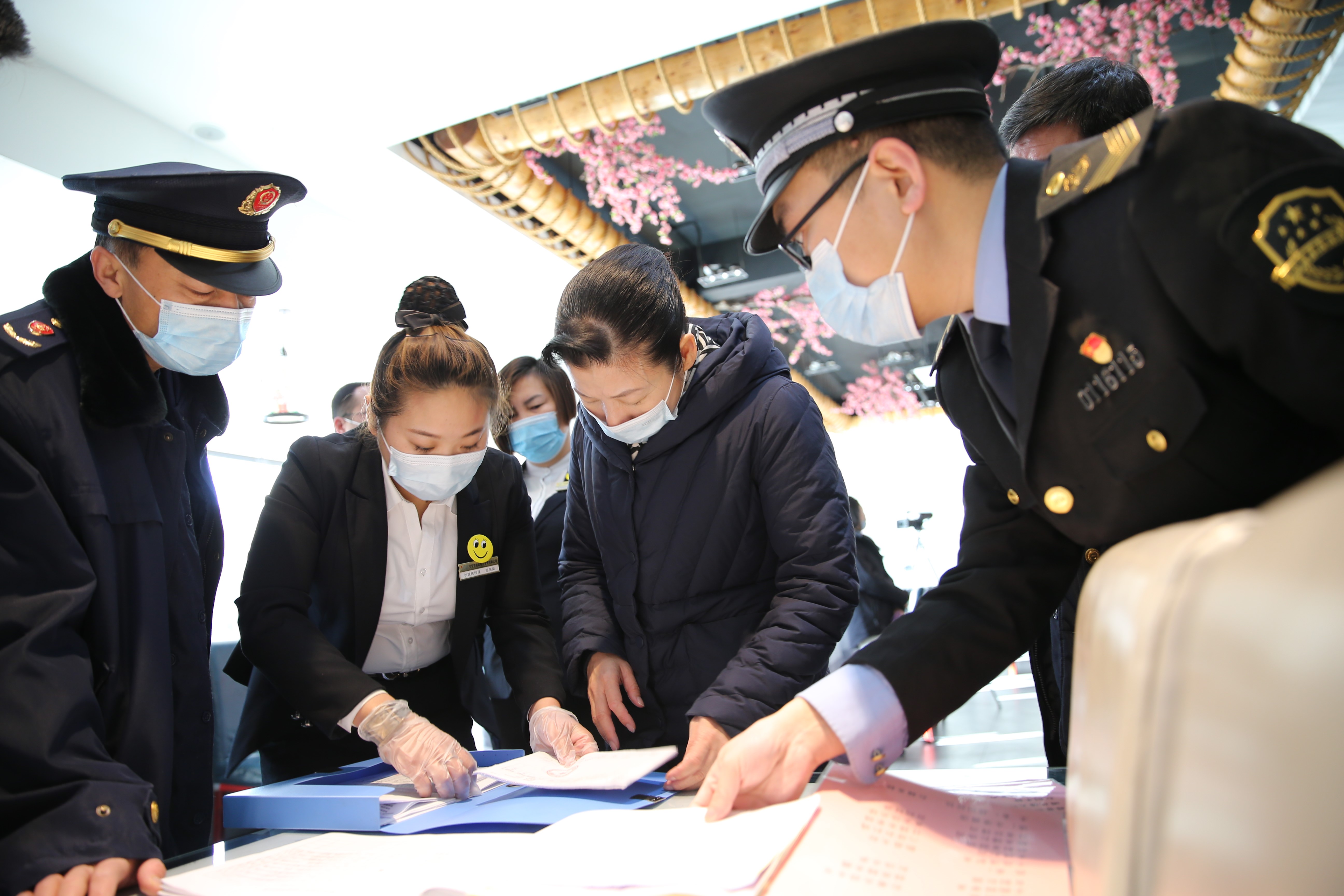 密云区市场监管局守护“年夜饭”食品安全