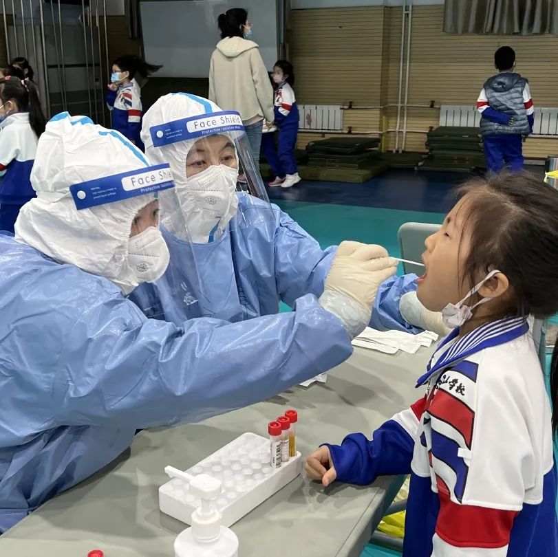 “疫”无反顾！来自东城“大白”的战疫故事——