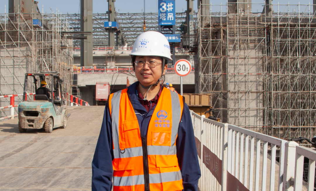 这位女工程师，撑起亚洲最大铁路枢纽客站丰台火车站