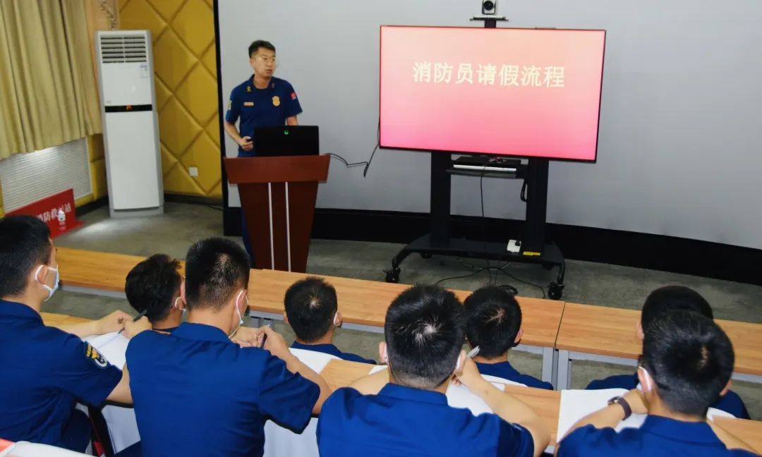 脱鞋下田踩到底--石景山支队通过“五个走”助推科长“走流程”活动走深走实