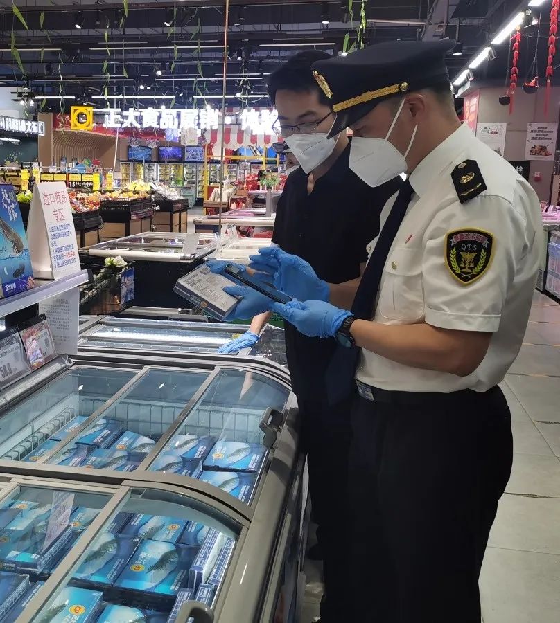 全力以赴，保障“舌尖上的安全”