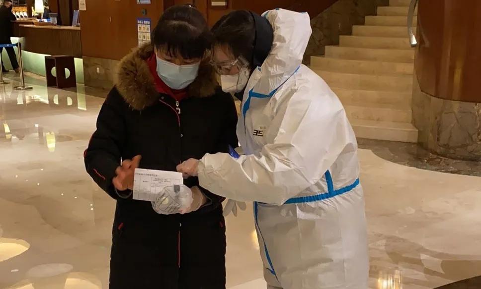 数九寒天！温暖守护！还是“东城社工”！