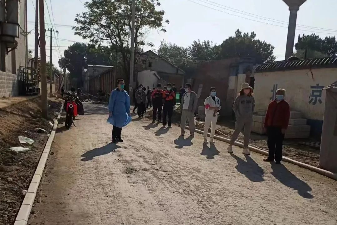 抗疫无假期 我们在“疫”线