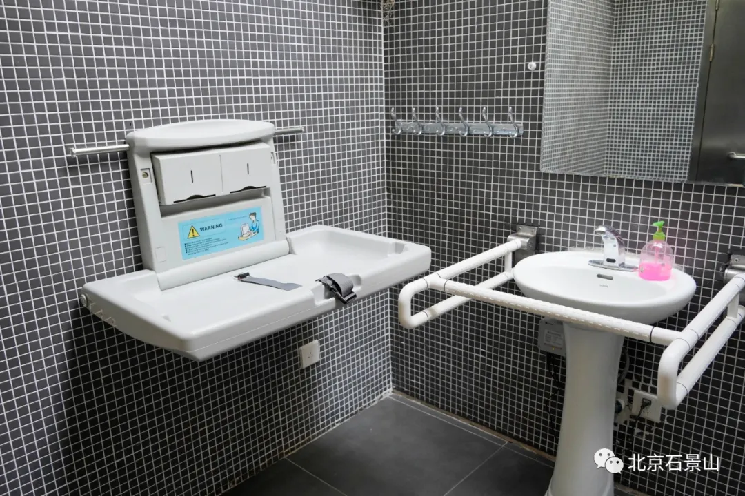 冬残奥会倒计时100天 | 借势冬奥冬残奥 无障碍设施让石景山处处有温度