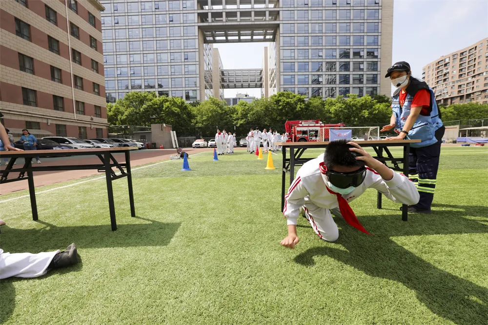 火灾逃生、地震躲避训练、原创科普短剧……东城区开展的这些活动关键时刻能“救命”！