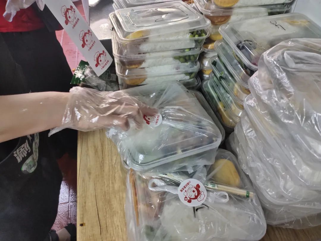 “老年餐桌”全力保障，养老服务24小时在线，东城织密织牢养老机构疫情防控安全网