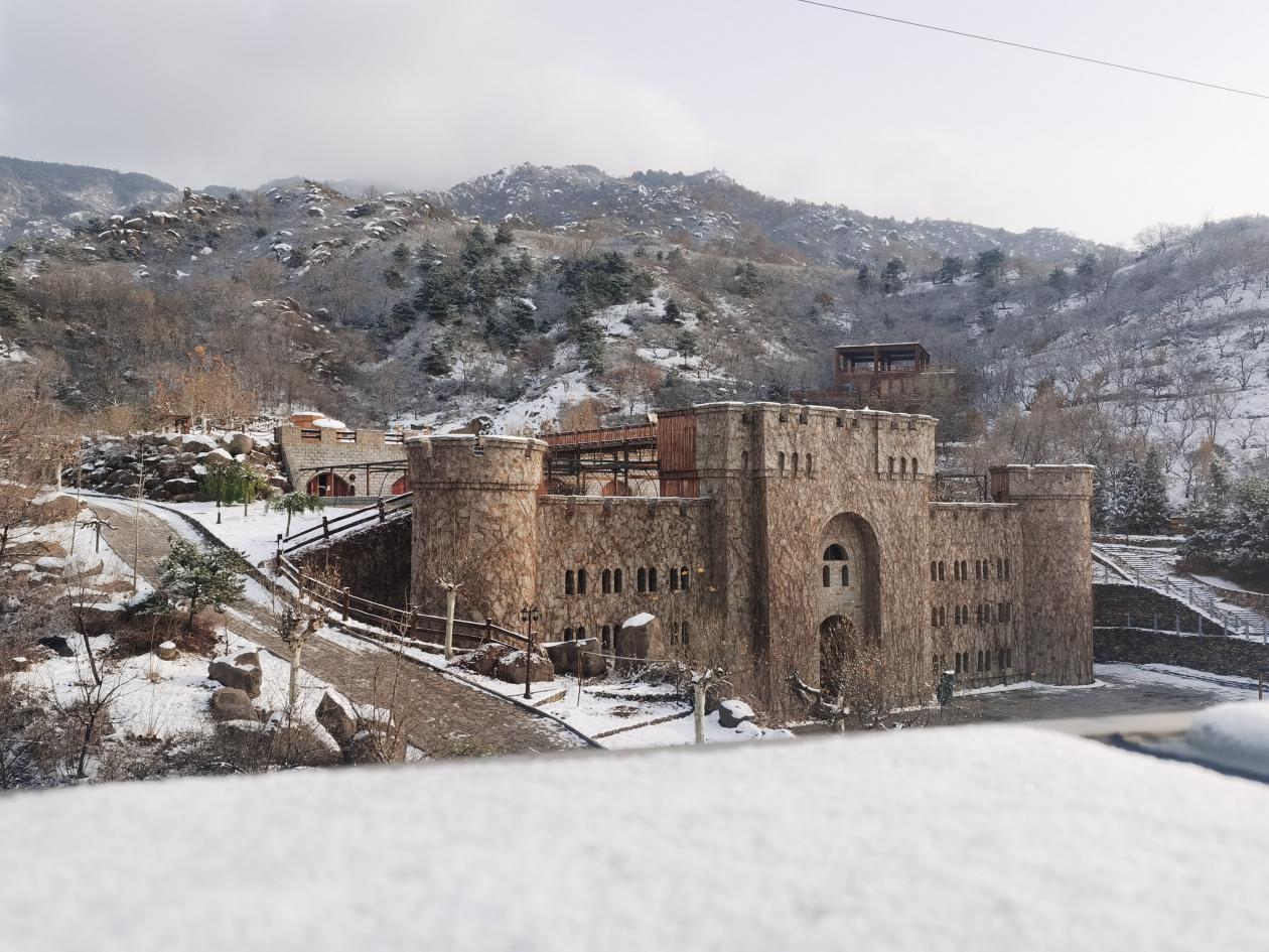 大雪过后，太师屯镇风景美如画