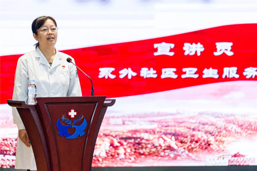 东城区“我们在一起”疫情防控工作巡回报告团开展全区巡讲