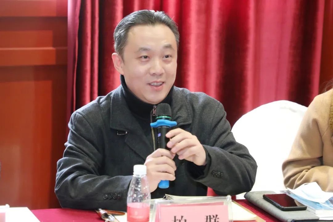 走进数据时代的北京 -- 民建石景山区工委举办读书分享会