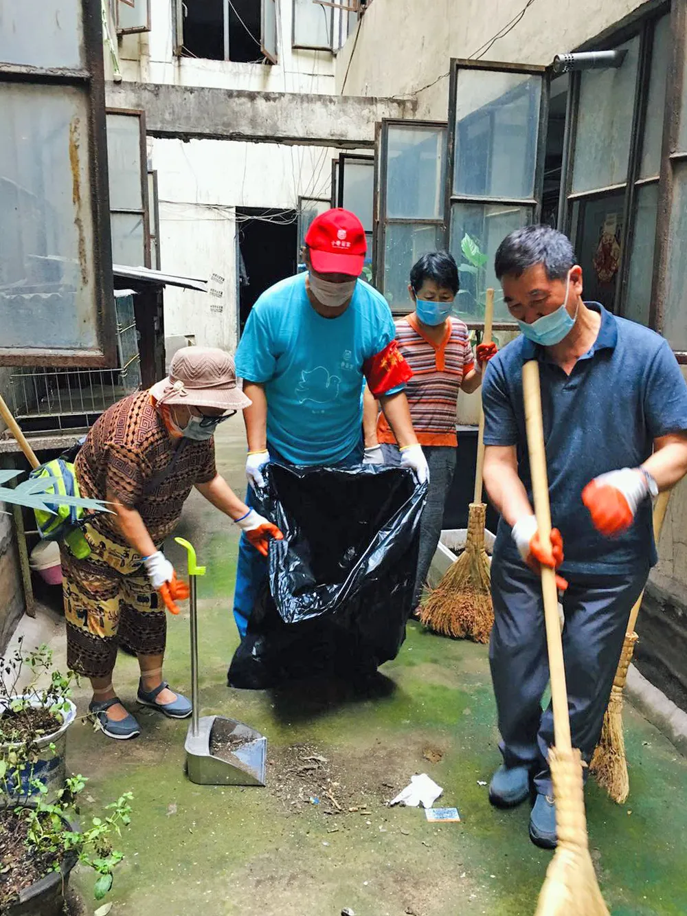 周末卫生日的“东城瞬间”