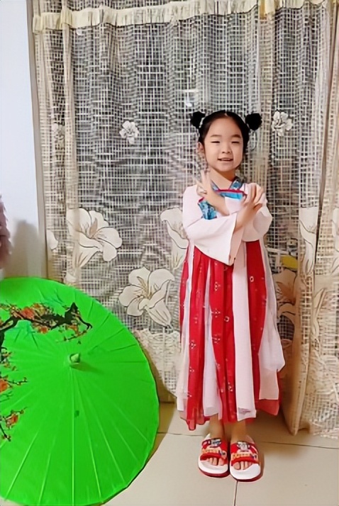 丰台区丰台第一幼儿园：诗词绘画爱浓浓 精彩有趣庆“六一”