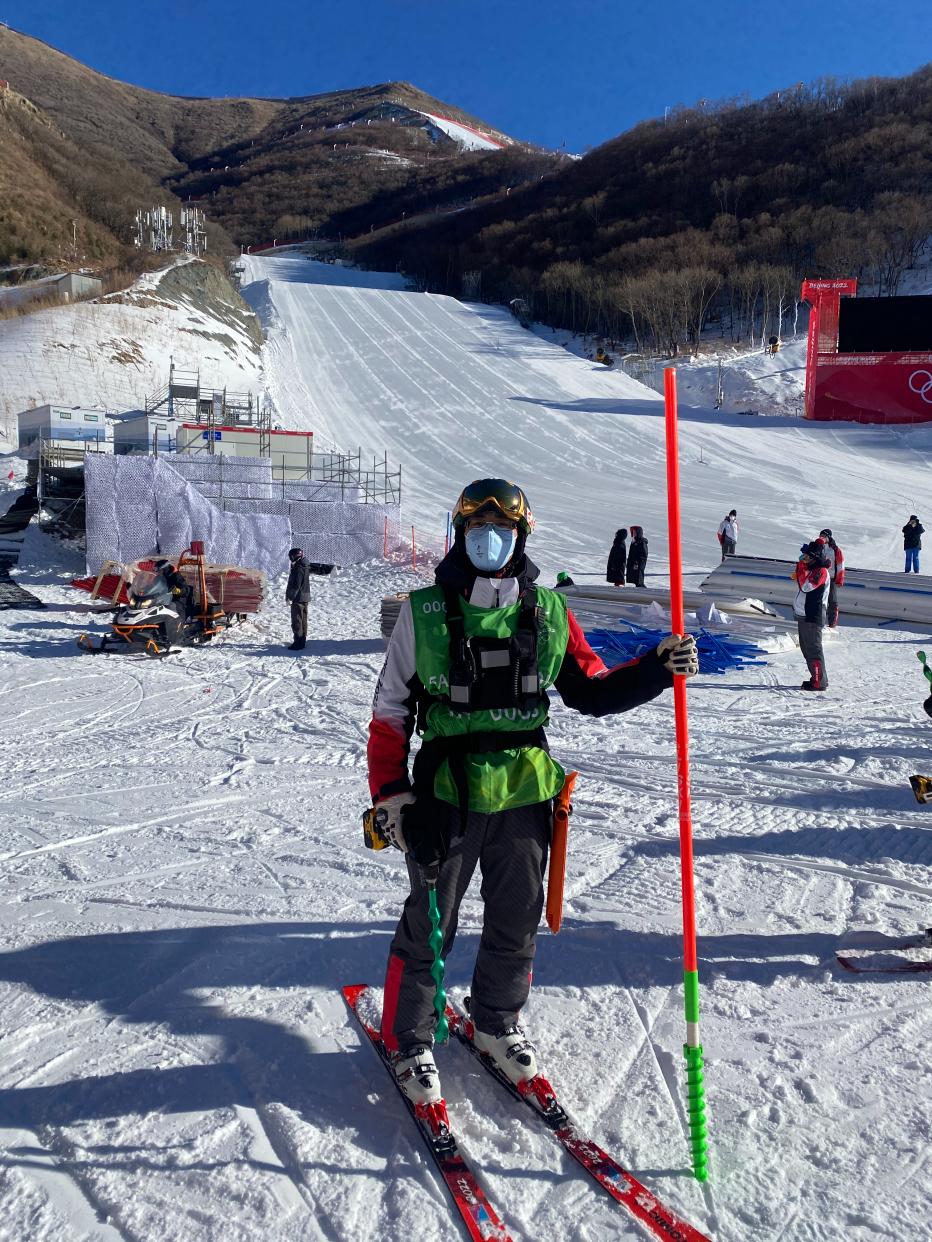 相约冬奥｜覃建峰：给奥运滑雪赛道“把脉”的丰台瑶医