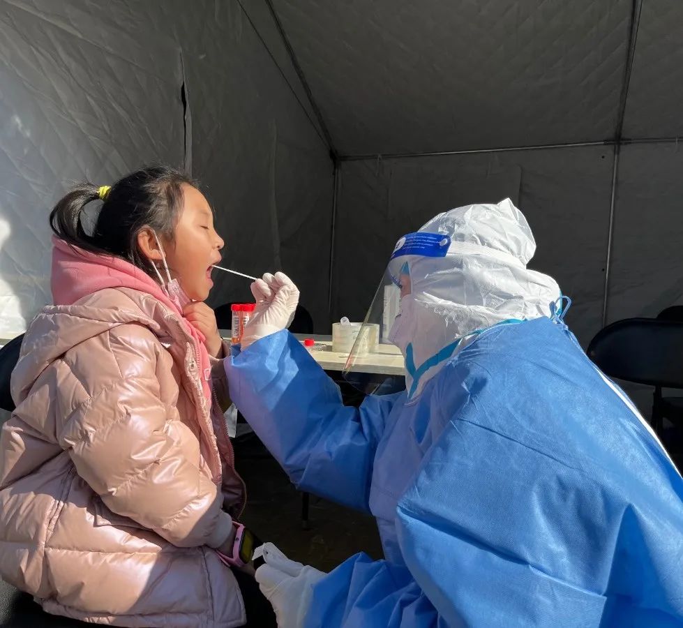 连续作战，全力支援！东城火速抽调力量增援丰台第四轮核酸检测