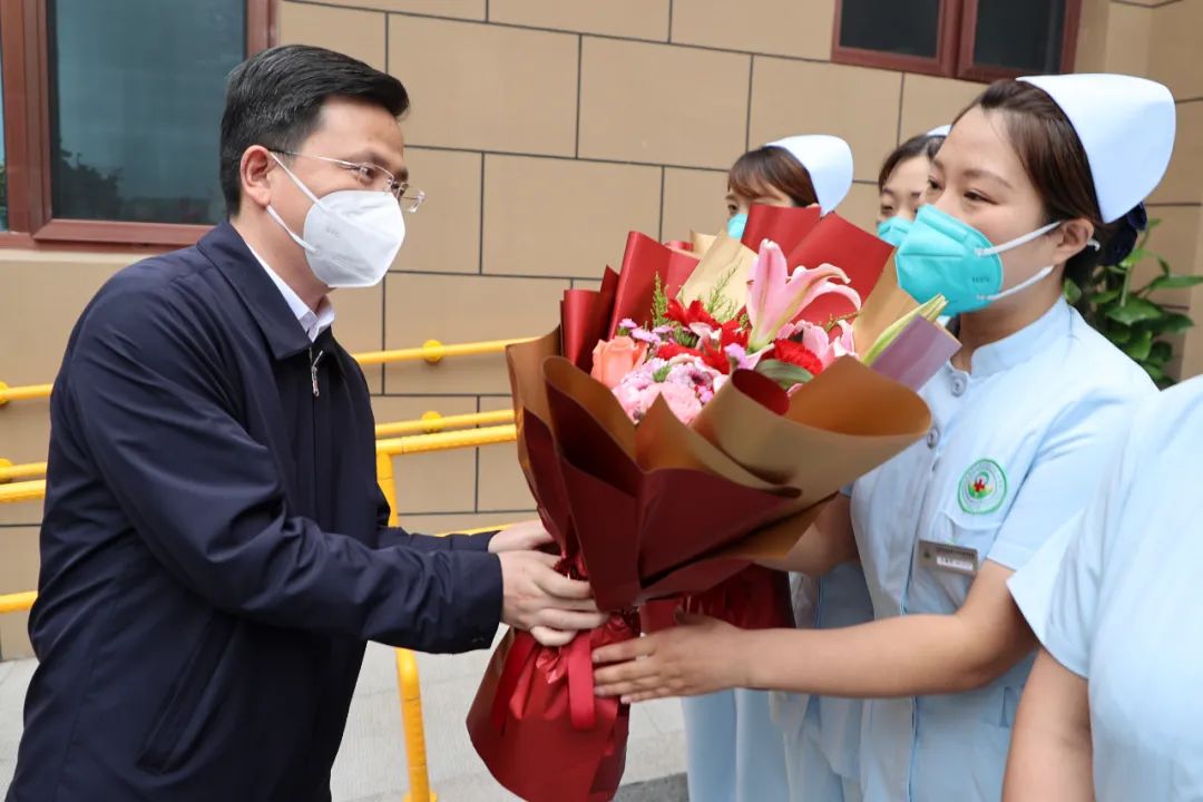 孙新军、周金星连续检查调度，要求全面落实“四方责任”，全力推进社会面清零