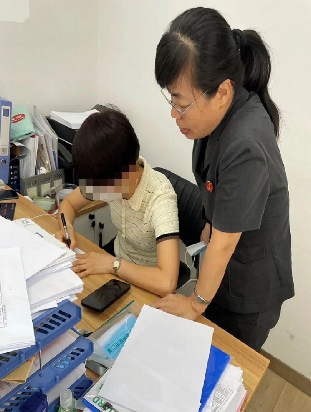 街乡吹哨、法官报到，邻里漏水纠纷迎刃而解