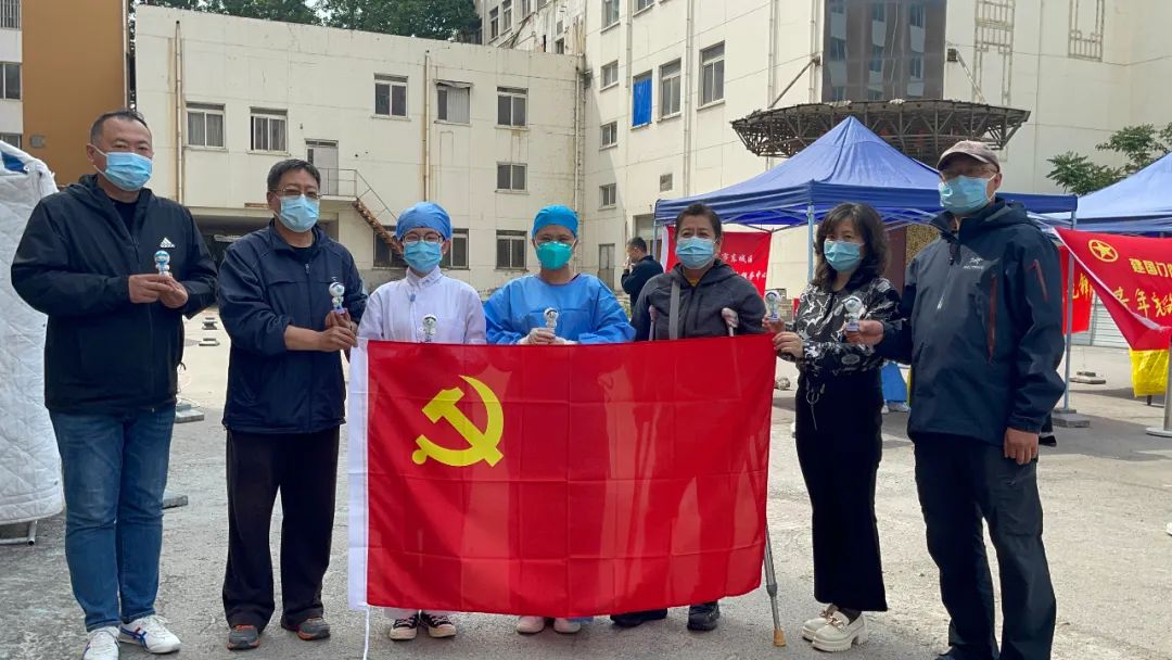 “大白”手办送给一线“大白”