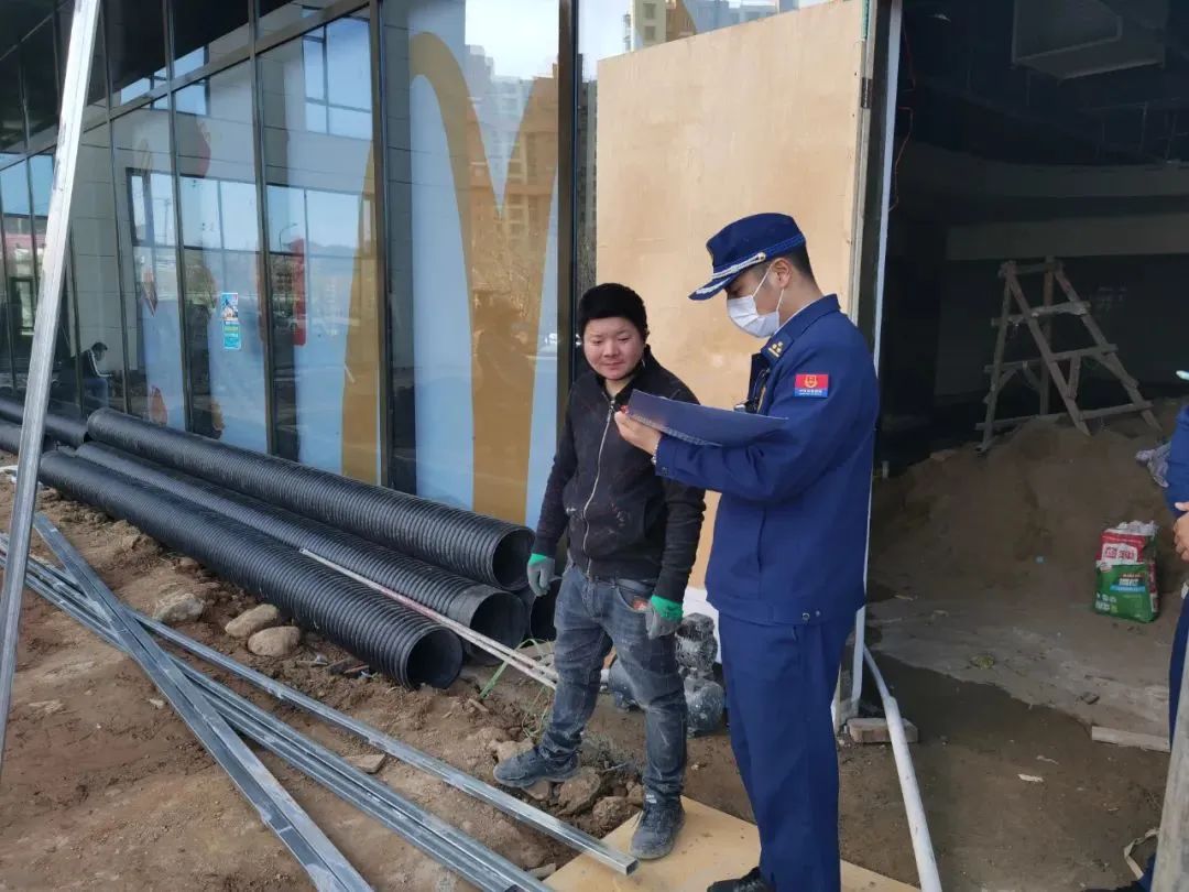 石景山消防救援支队：开展消防安全专项检查 确保春季防火安全