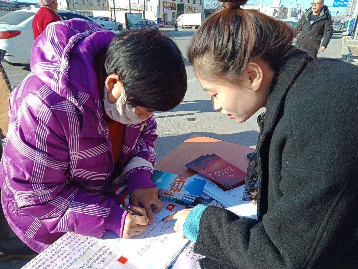 弘扬宪法精神 增强法制观念-密云区太师屯镇开展国家宪法日系列宣传活动