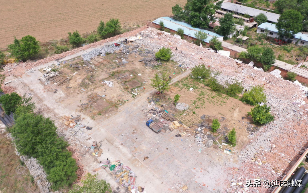 拆除千余平方米违建羊毛衫厂！延庆沈家营镇拆违再发力