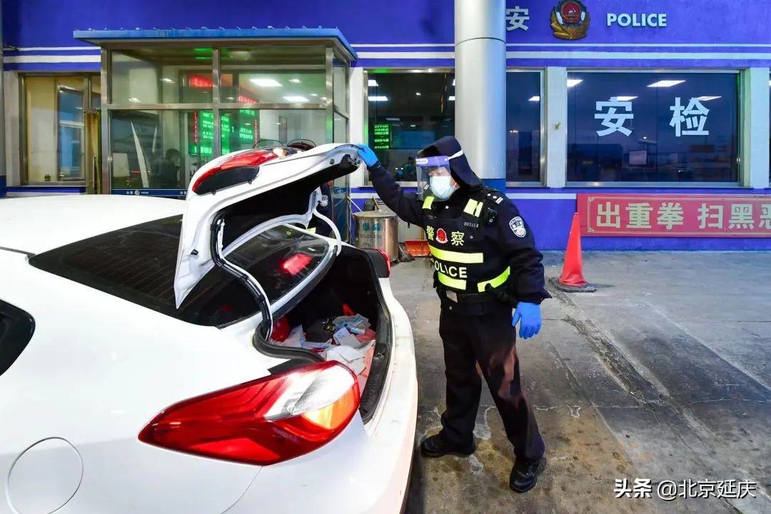 风雪中，延庆乡亲暖心守护！