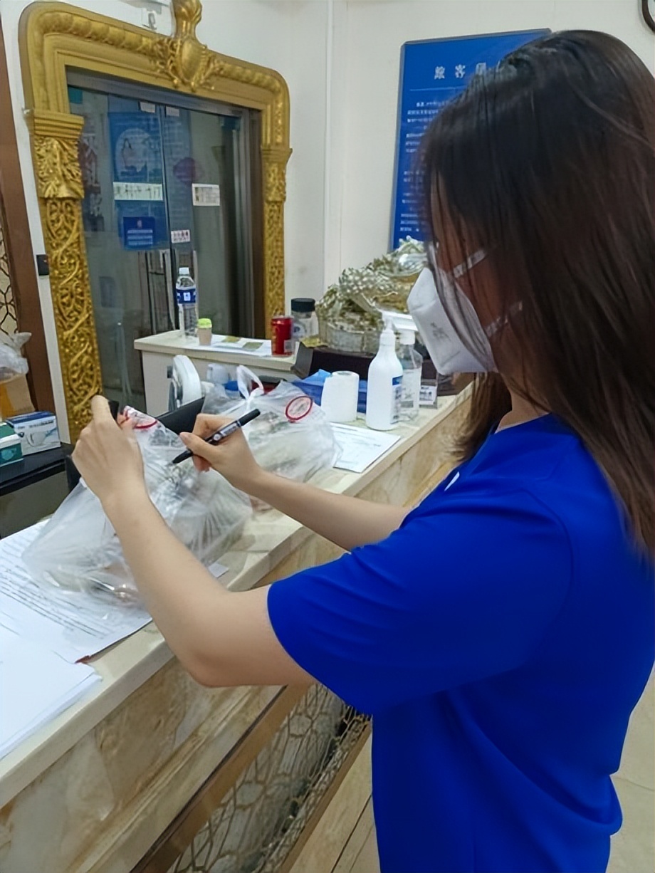 隔离不隔爱！石景山区酒店隔离点用关爱筑牢防疫堡垒