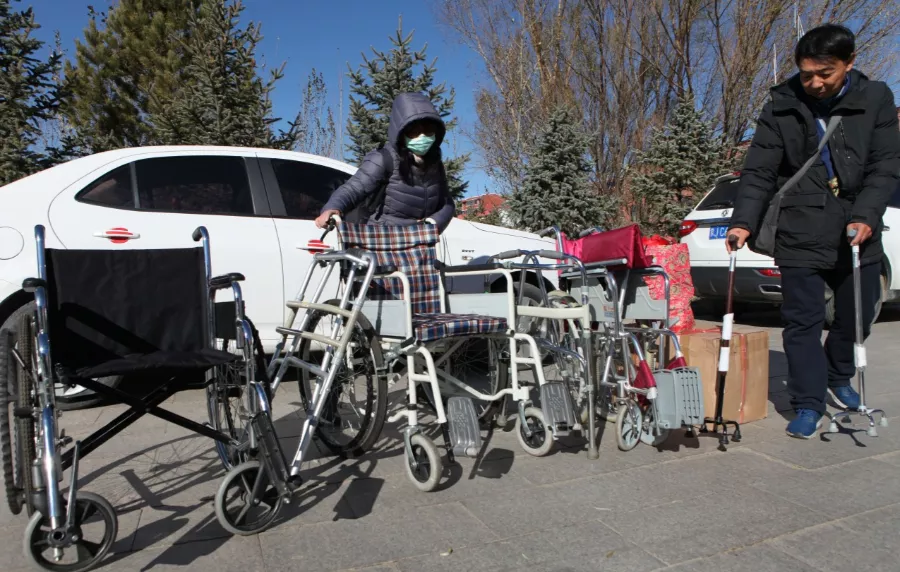 送服务、送物资、助脱贫！五家社会组织赴化德对口帮扶