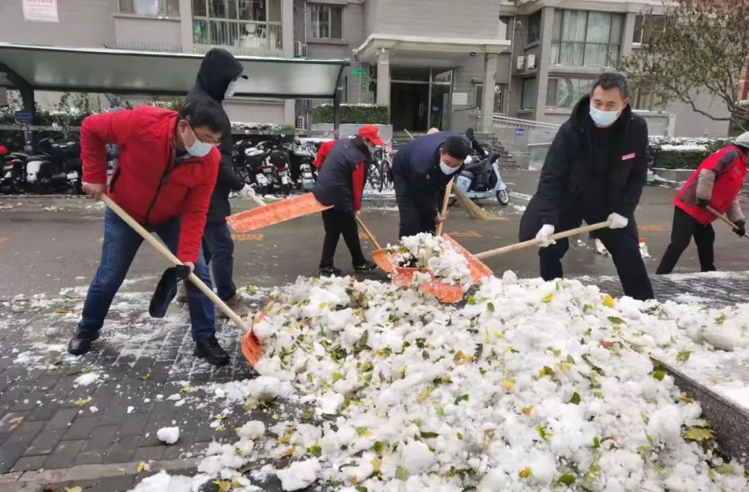 战冰雪护畅通保供暖，东城全力以赴！