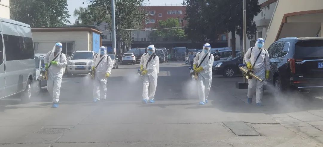 在战“疫”中闪光！他们在城市运行保障各领域，重担上肩，冲锋在前——