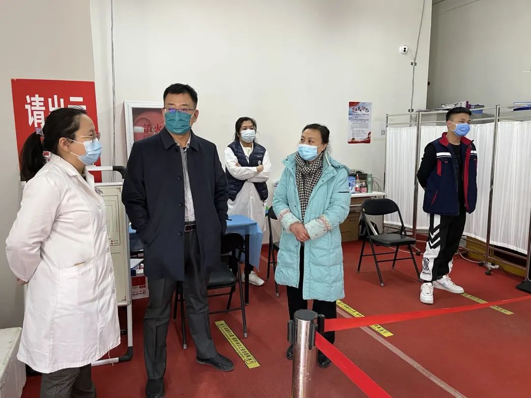 成寿寺街道全力推进疫苗接种 筑牢老人免疫屏障