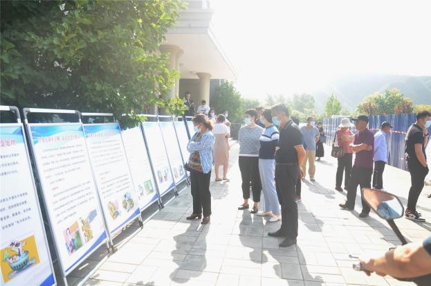 密云区新城子镇开展警示纪律教育巡展活动