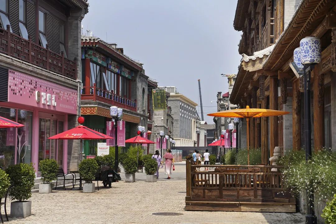 北京东城：秋风送爽闻书香