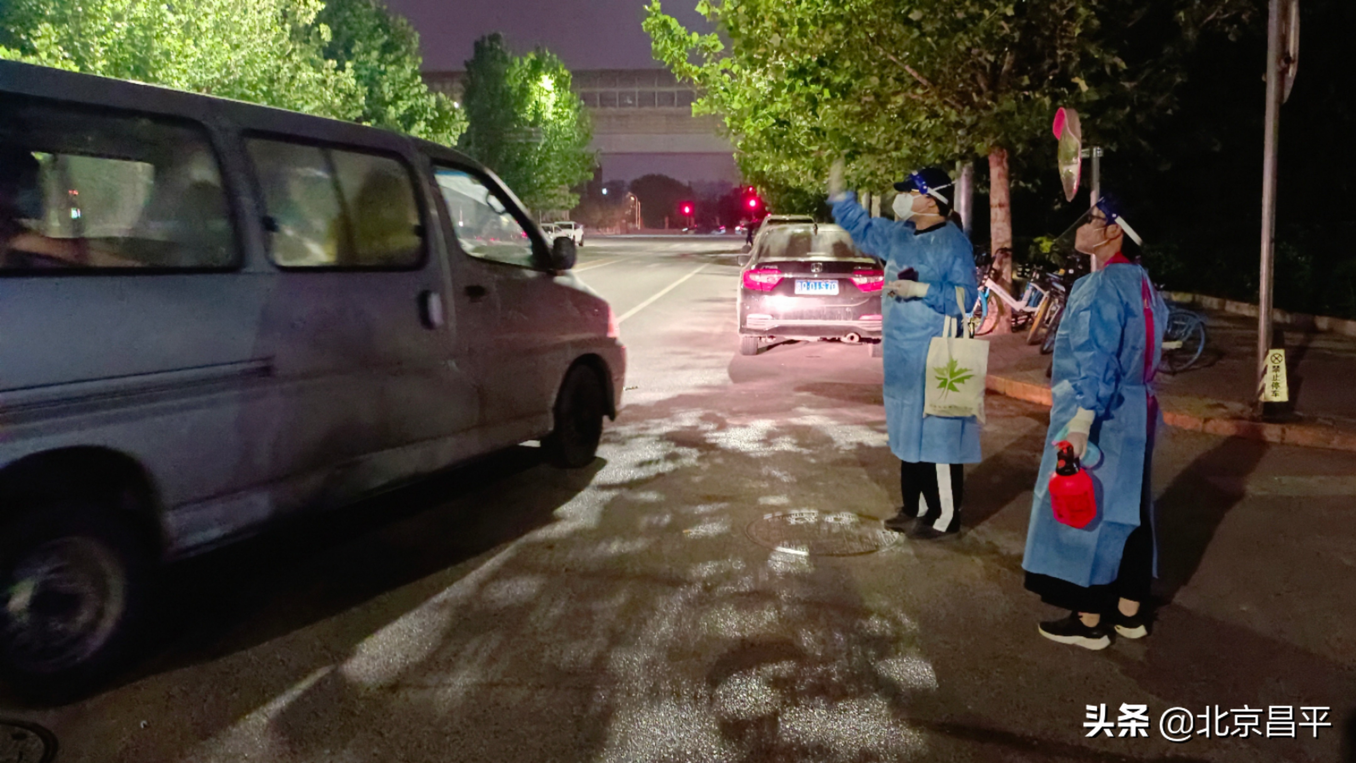 主动报备、自费隔离！“中国好邻居”又出现……