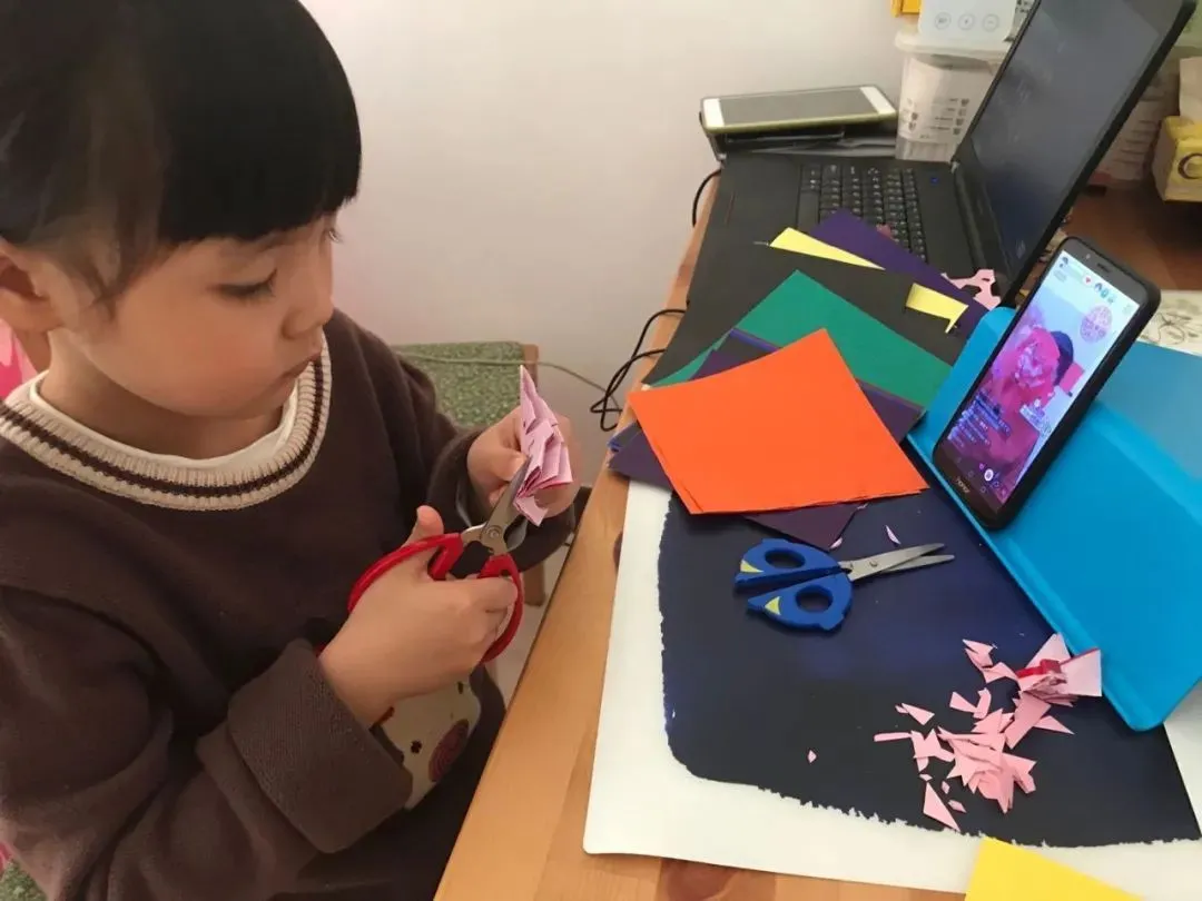 文化东城 | 直播带货、互动授课、在线表演……看东城民间手艺人花式玩非遗！